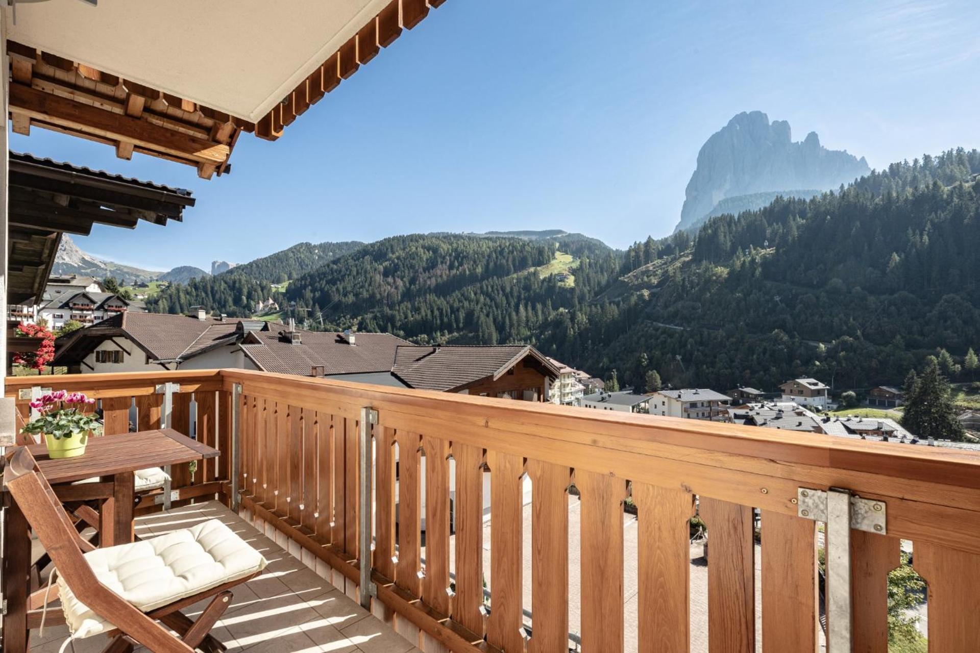Apartments Soval Santa Cristina Val Gardena Екстериор снимка